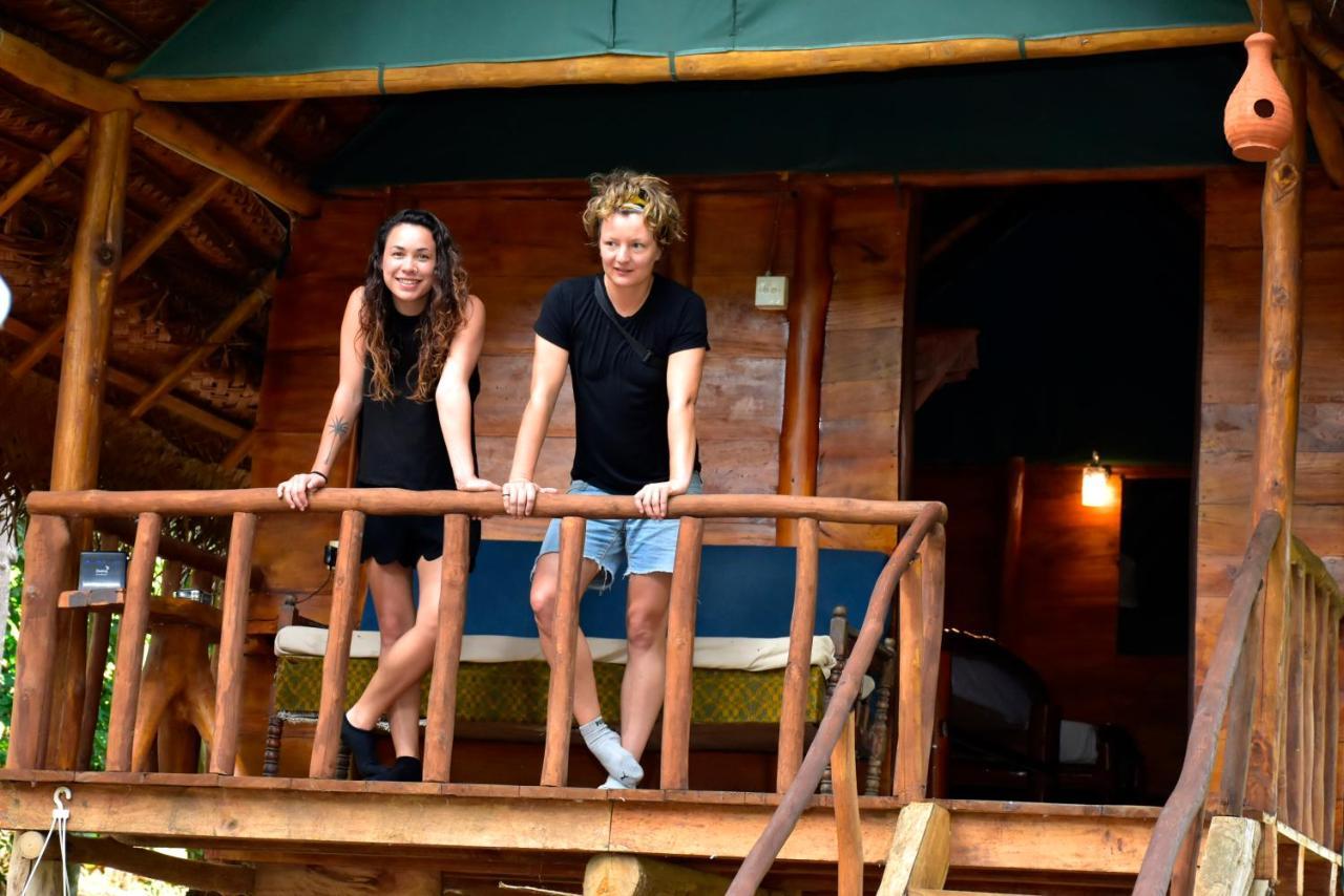 Brookline Safari Resort Uda Walawe Extérieur photo